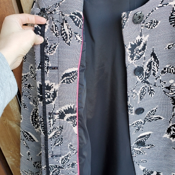 Tristan | Floral Jacket | Size Small - Picture 6 of 7